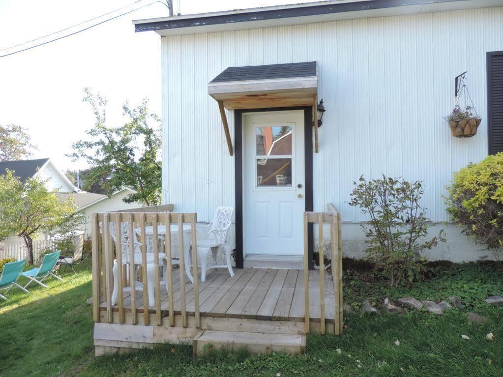 Auberge La Merveilleuse Tadoussac Exterior photo